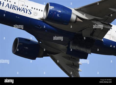 boeing 777 4 engines|General Electric GE90 .